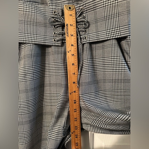 SILENCE + NOISE Urban Outfitters 6 Glenn Plaid Corset Jumpsuit Menswear Hi Rise - Picture 14 of 15